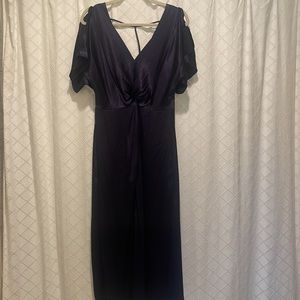 NWT Sugar Lips Formal Dress (M)